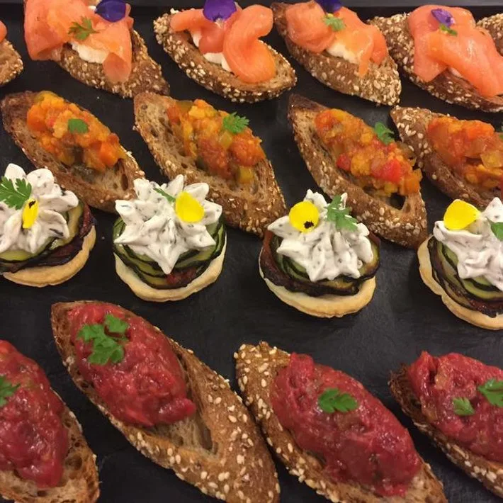 Apéritifs et bouchées pour un moment convivial